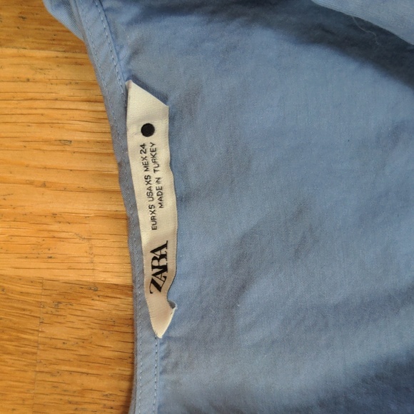 ZARA peter pan collar blouse, size small - Picture 3 of 4